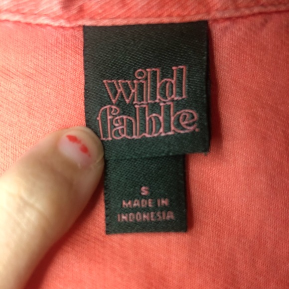 Button down crop top - Picture 3 of 3